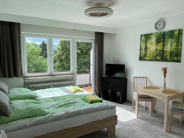 Ruhig gelegenes Apartment Stuttgart Buitenkant foto