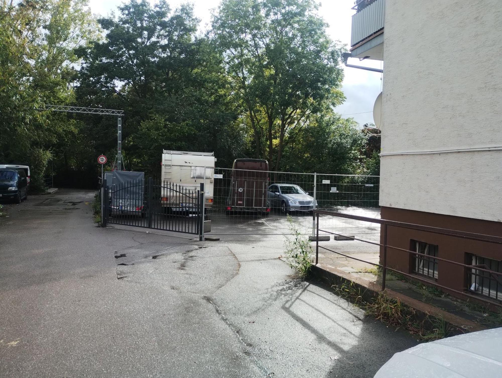 Ruhig gelegenes Apartment Stuttgart Buitenkant foto